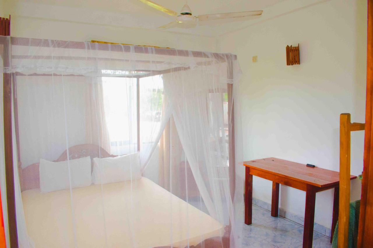 Surfers Paradise Weligama Zewnętrze zdjęcie