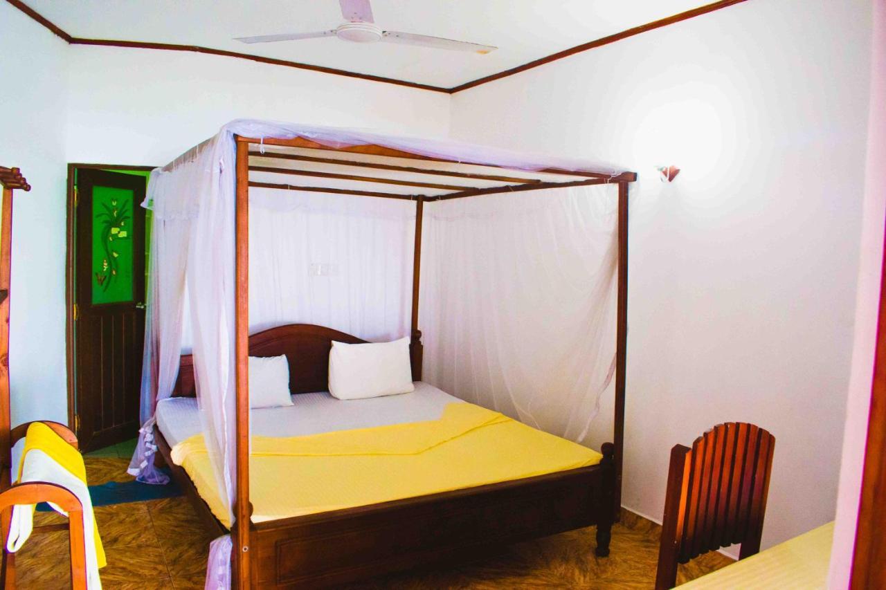 Surfers Paradise Weligama Zewnętrze zdjęcie